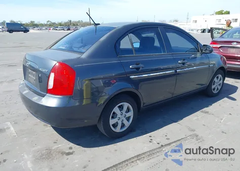2008 Hyundai Accent Gls z USA, uszkodzony, nr VIN KMHCN46C68U259342